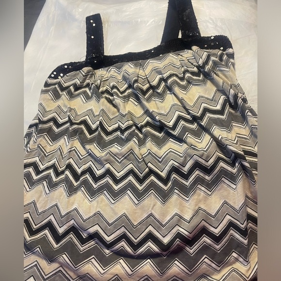 Eyeshadow Tops - Two strap tank black sequins with two button with zig zag bottom